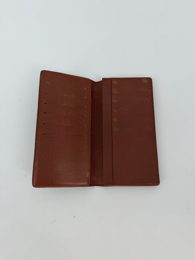LOUIS VUITTON WALLET PREMIUM