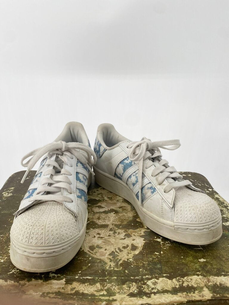 ADIDAS SHOES 8 OTR