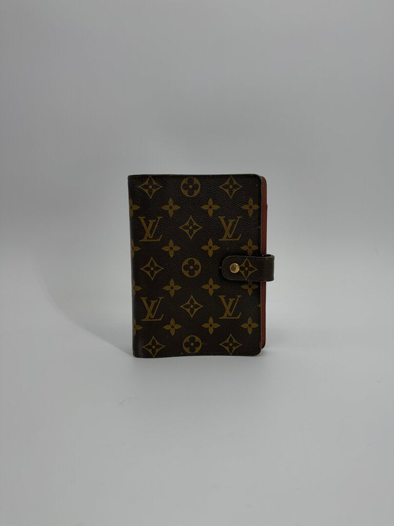 LOUIS VUITTON DAIRY LS PREMIUM