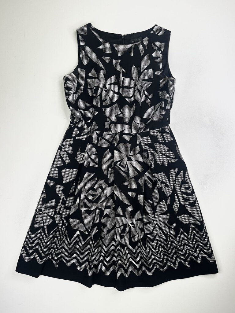 TAHARI DRESS 10 OTR