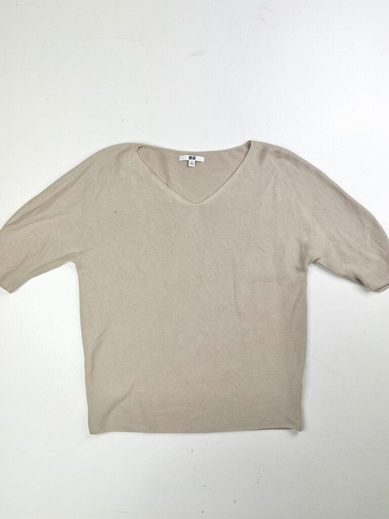 UNIQLO SWEATER S OTR