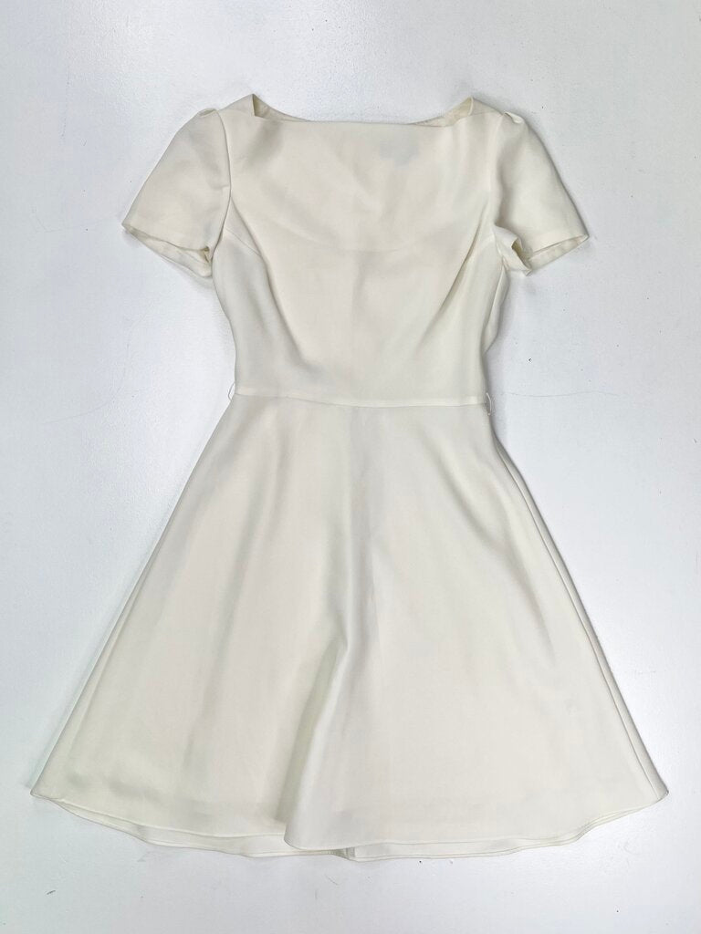 TAHARI DRESS 4 OTR