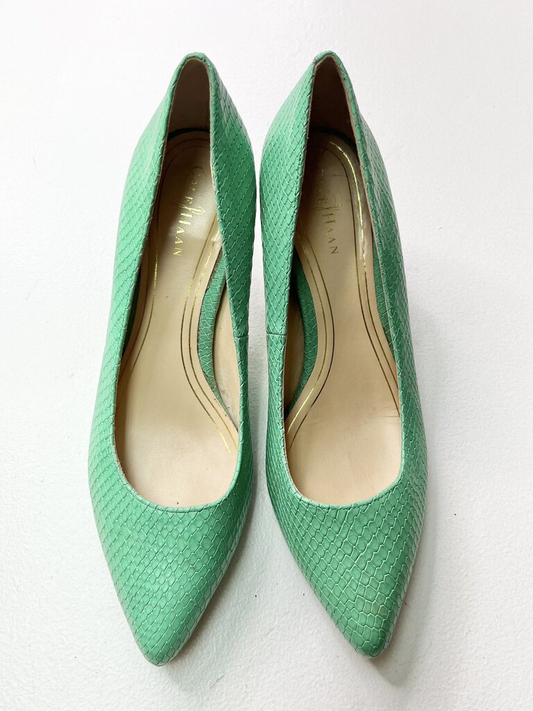 COLE HAAN SHOES 6 OTR