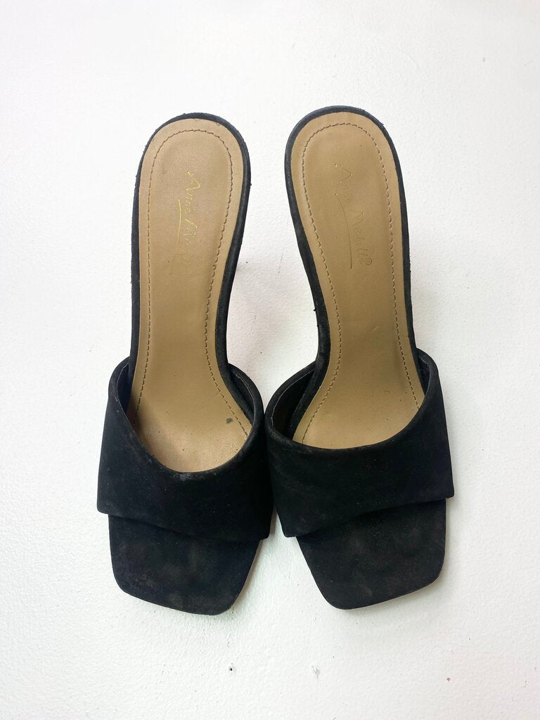 ANNE MICHELLE SHOES 8.5 OTR