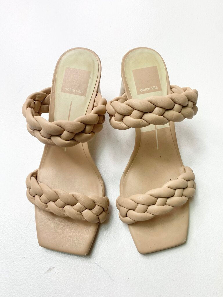 DOLCE VITA SHOES 6.5 OTR