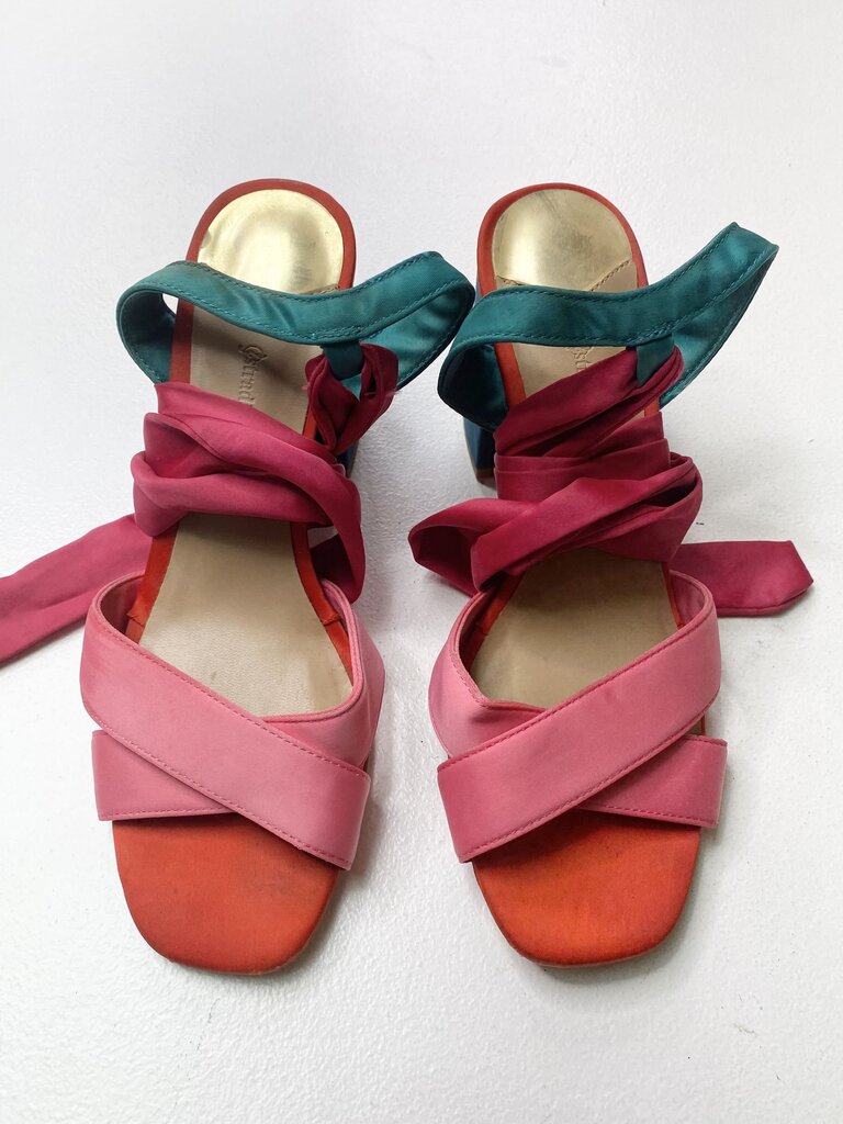 STRADIVARIOUS SHOES 37 OTR