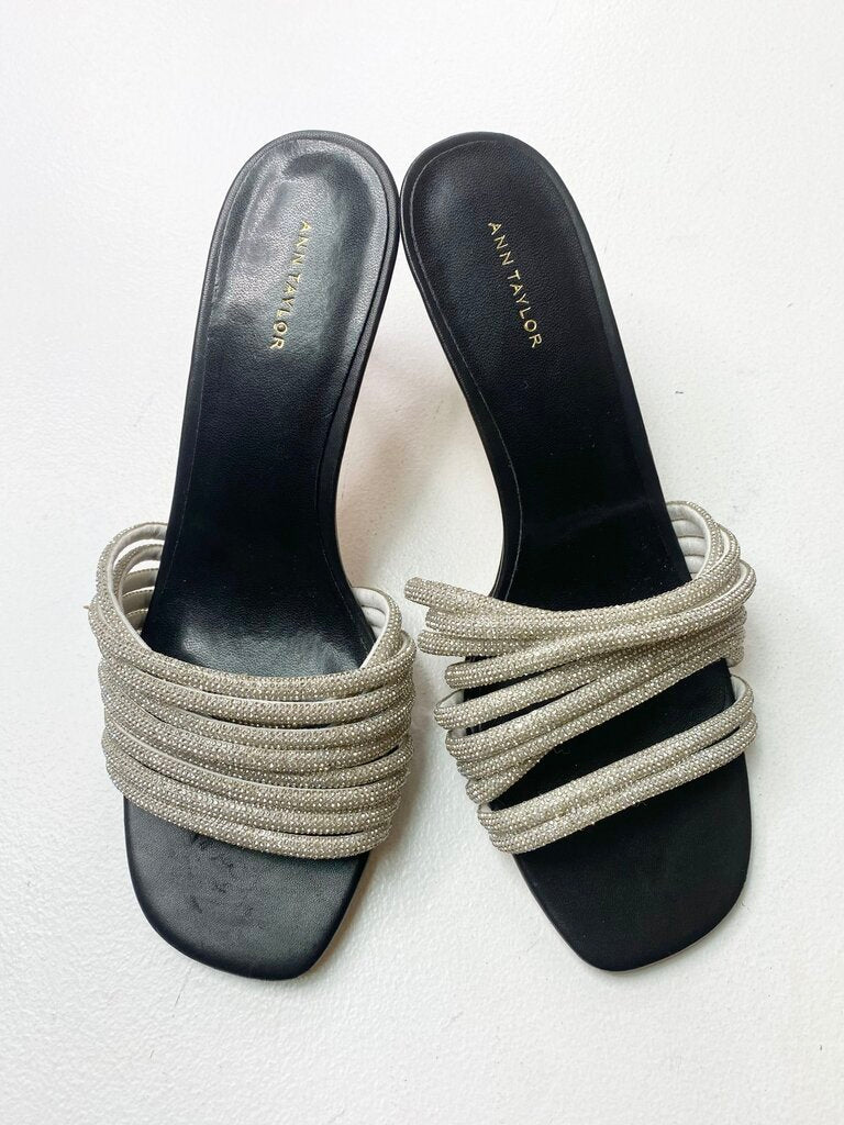 ANN TAYLOR SANDAL 7.5 OTR