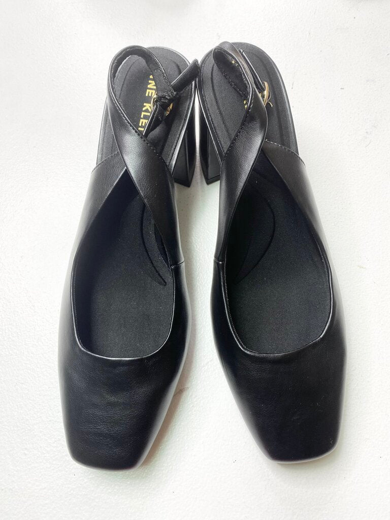 ANNE KLEIN SHOES 8 OTR