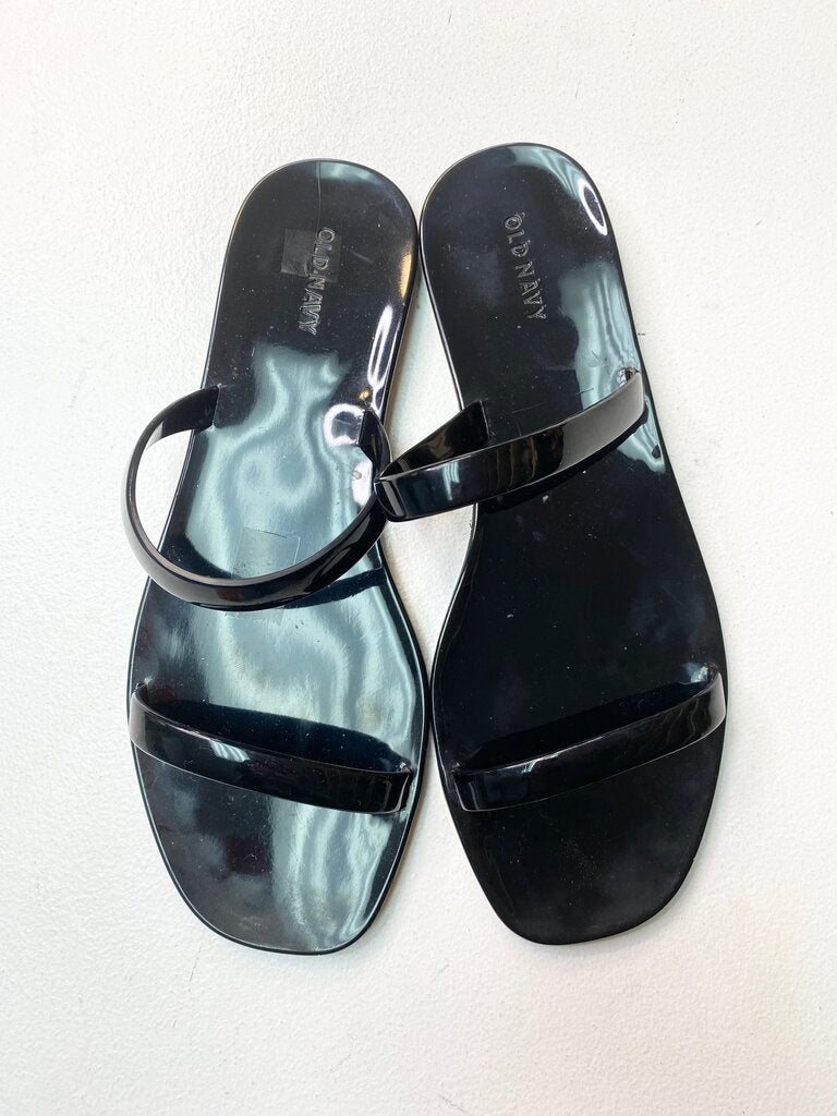 OLD NAVY SANDALS 9 OTR