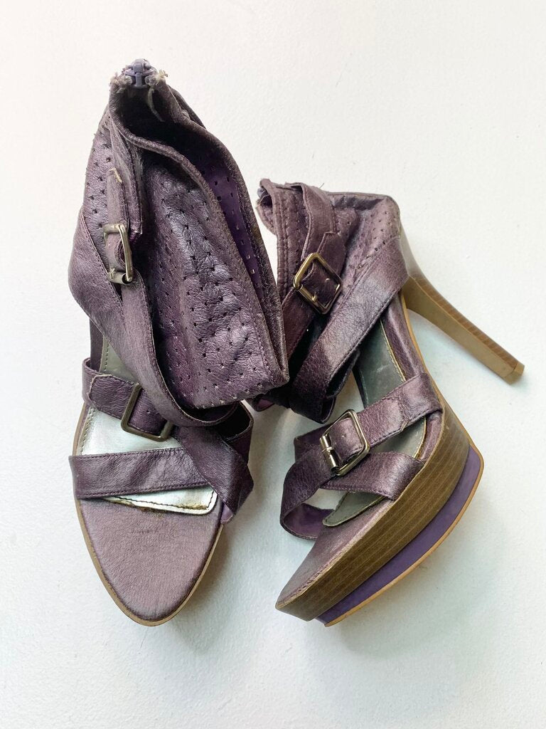 QPID SANDALS 9 OTR