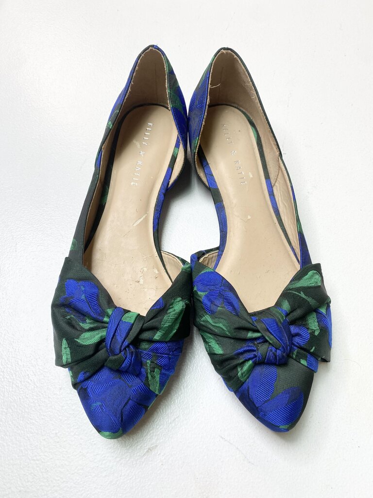 KELLY + KATIE FLATS 11 OTR