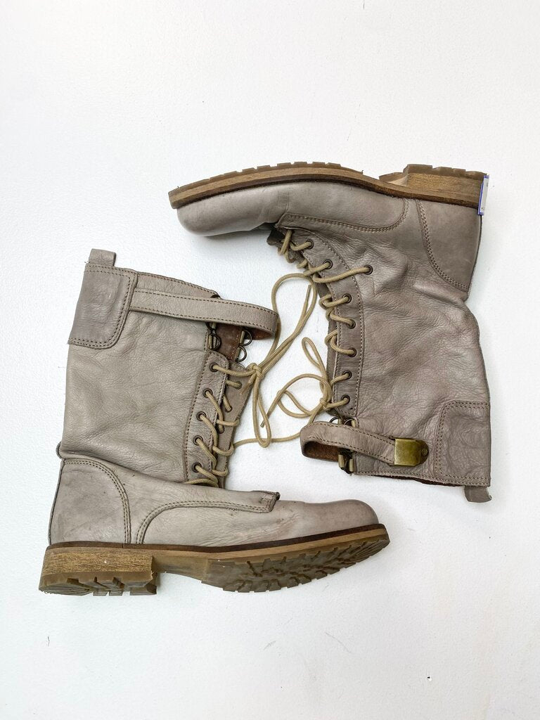 SHAI DAI BOOTS 38 OTR