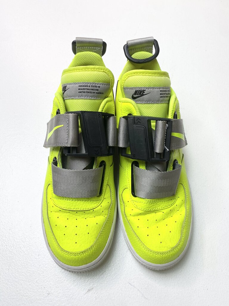 NIKE SNEAKERS 39 OTR
