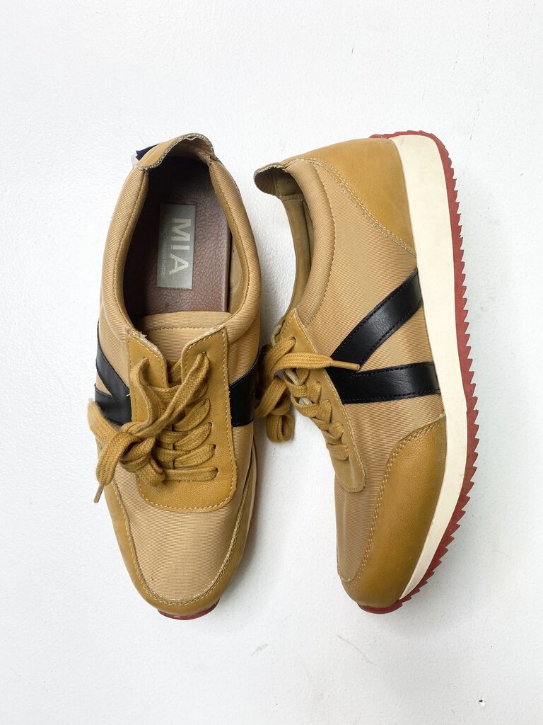 MIA SNEAKERS 6.5 OTR