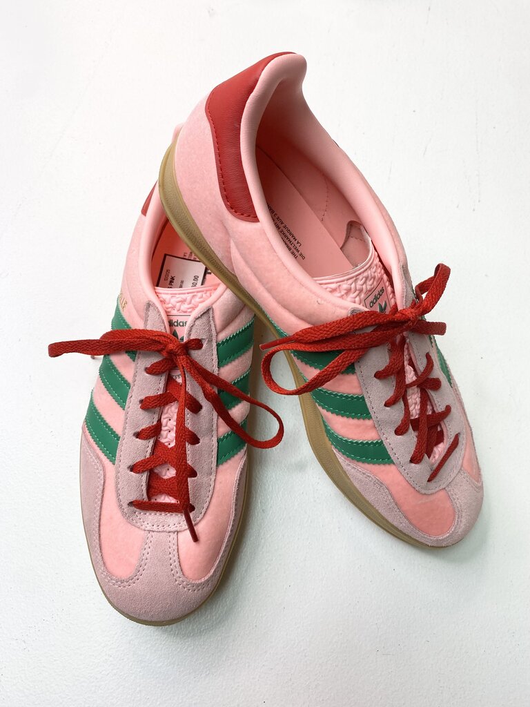 ADIDAS TRAINERS UK7 OTR