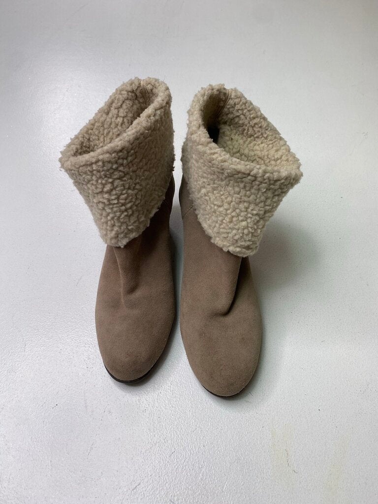 ANNE KLEIN BOOTS 9 OTR