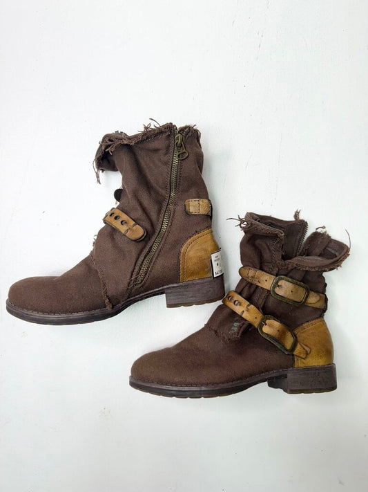 DIRTY LAUNDRY BOOTS 6.5 OTR