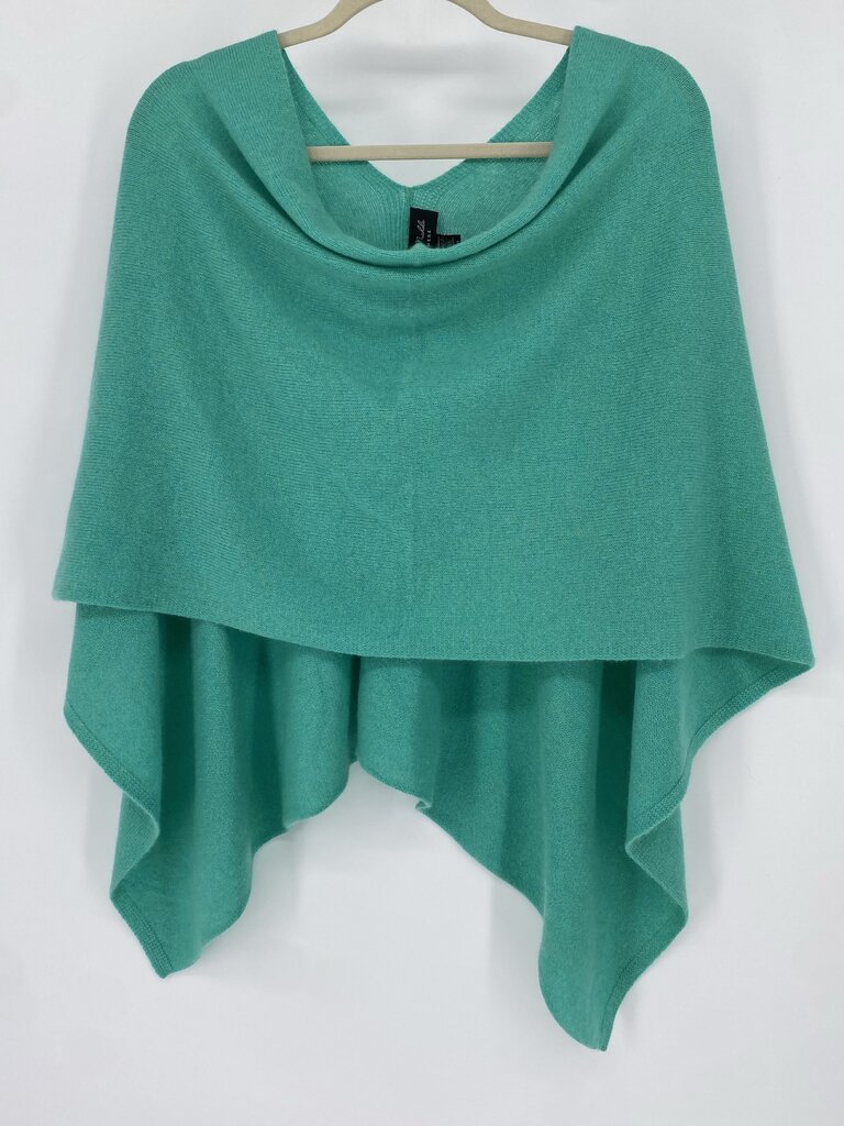 CLAUDIA NICHOLE PONCHO PREMIUM
