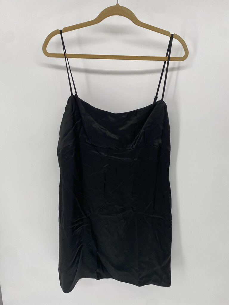 STAUD DRESS 14 PREMIUM