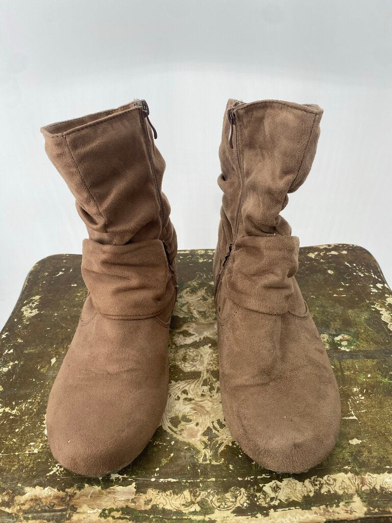 FOREVER BOOTS US8 OTR