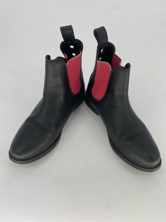 NO BRAND BOOTS 6 OTR
