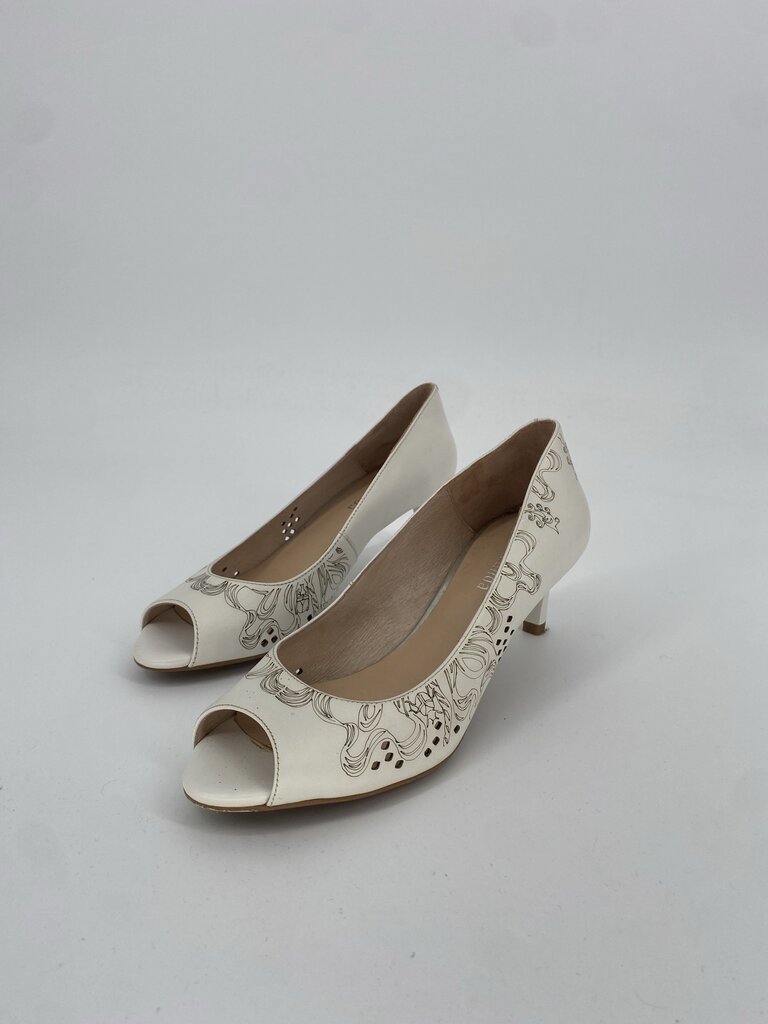 LE SAUNDA HEELS 5.5 OTR