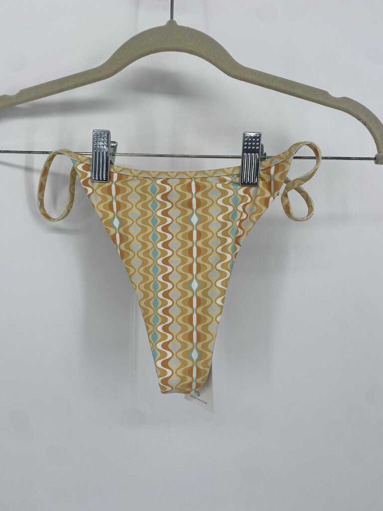 RHYTHM THONG L PREMIUM
