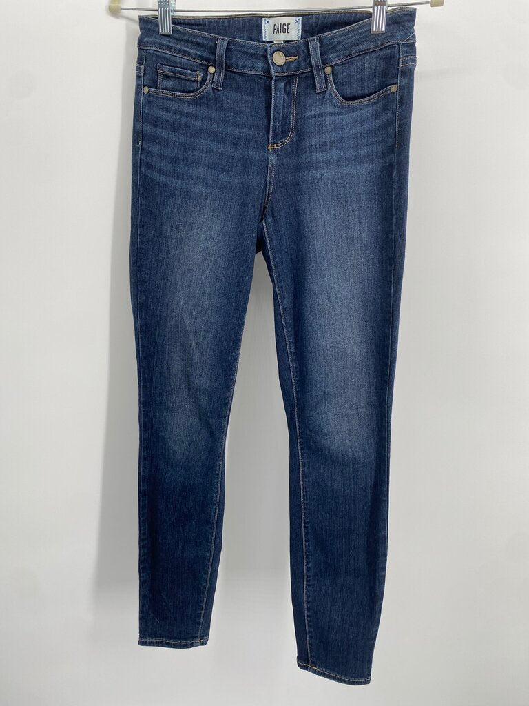 PAIGE JEANS 26 PREMIUM