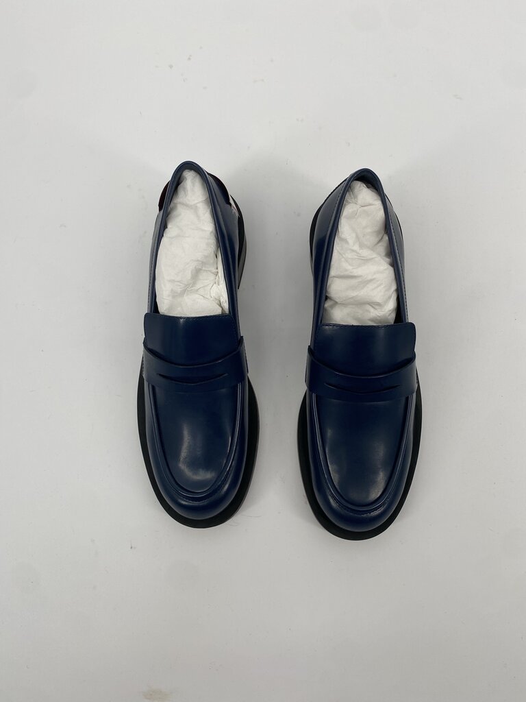 STUART WEITSMAN SHOES 7 PREMIUM