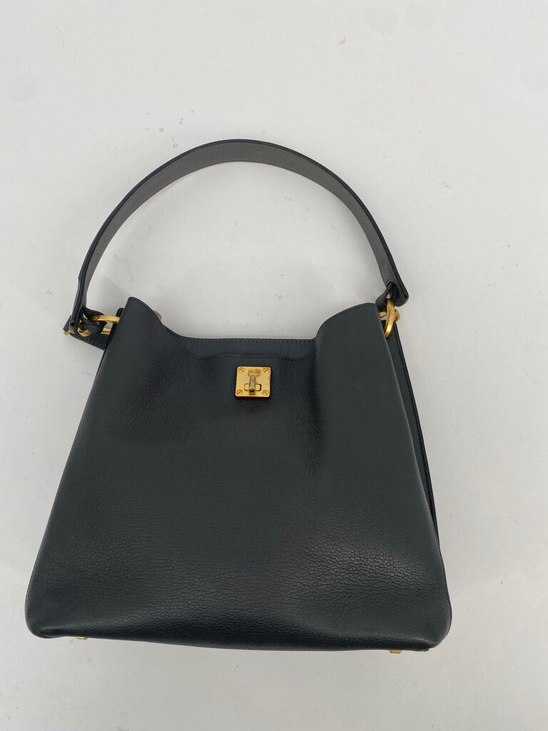 MCM MILLA LARGE LEATHER HOBO BAG PREMIUM