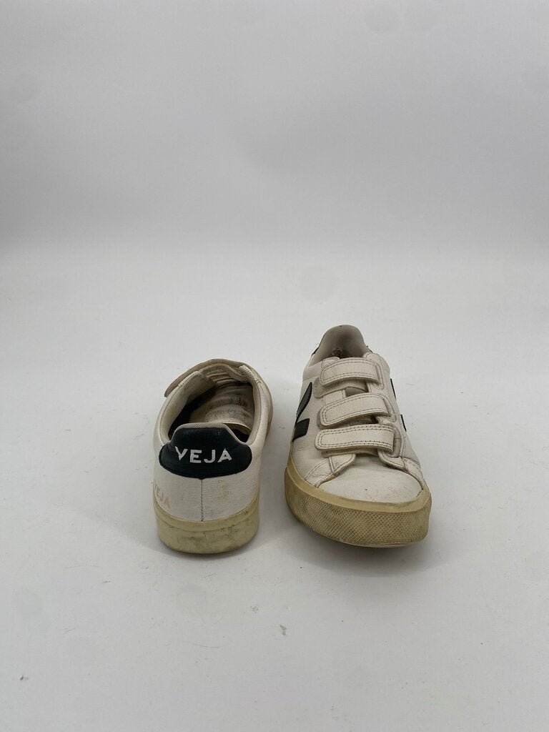 VEJA SHOES 38 PREMIUM