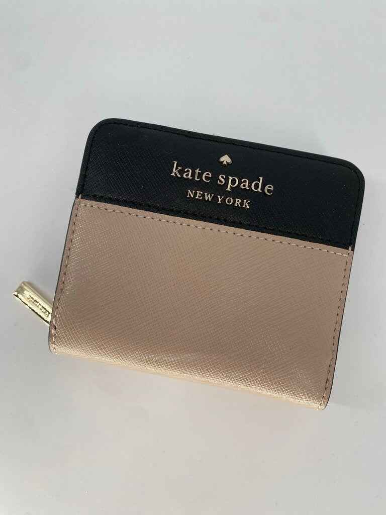 KATE SPADE WALLET PREMIUM