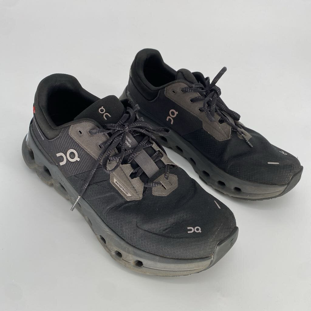 ON SNEAKERS 9.5 PREMIUM