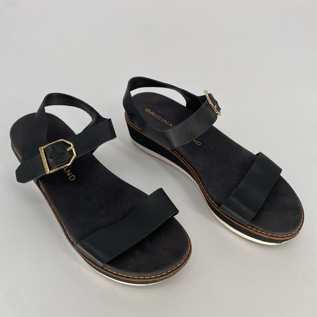 COLE HAAN SANDALS 6.5 PREMIUM