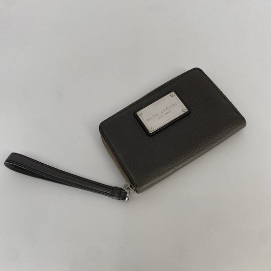 MARC JACOBS CLUTCH PREMIUM